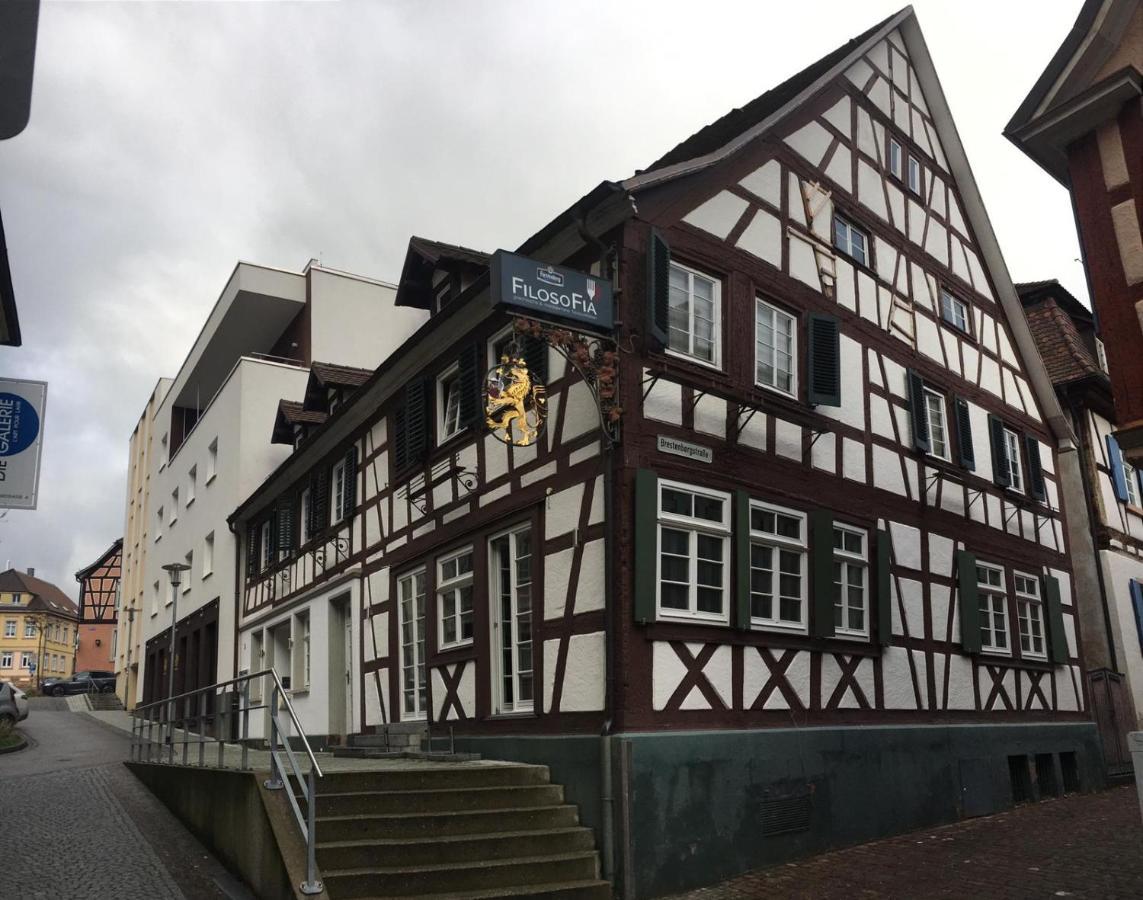 Hotel Loewen 拉尔 外观 照片